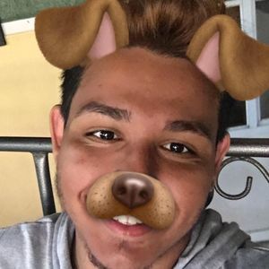 Meet your Posher, Luis